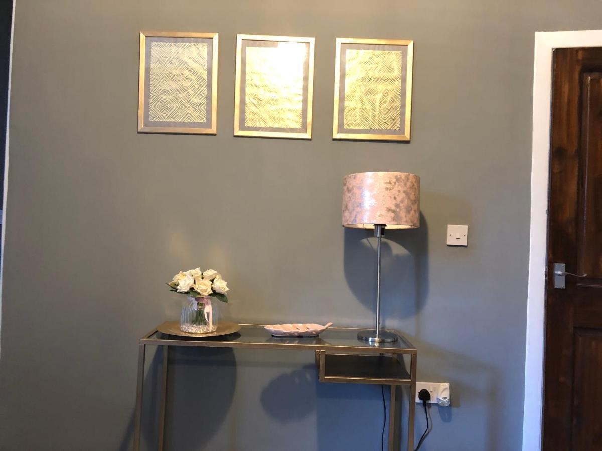 3. Stylish Private Double Room Near Manchester City Centre Exterior photo